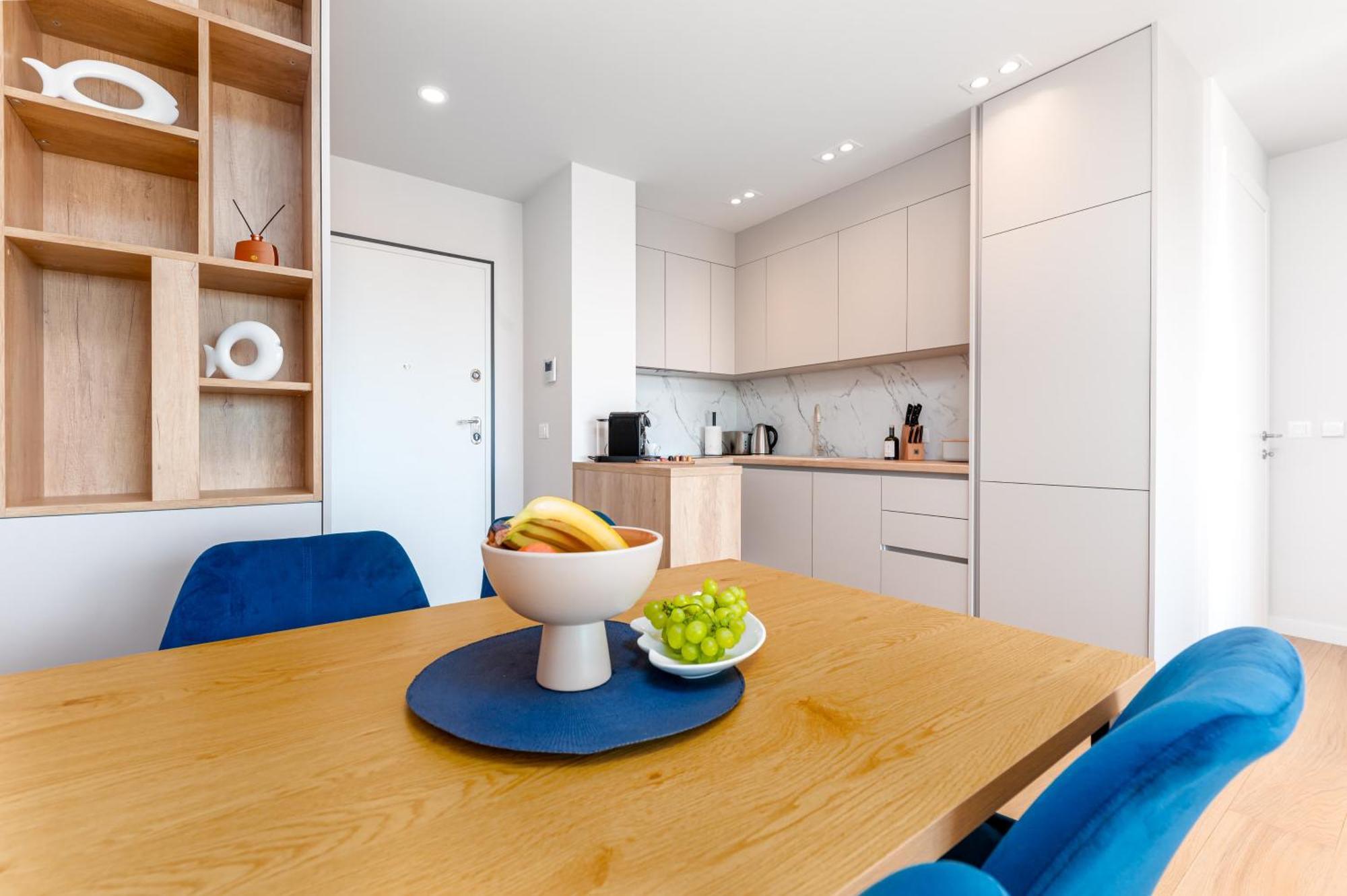 Luxury Adria Sea City & Mountain View Apartment Макарска Экстерьер фото