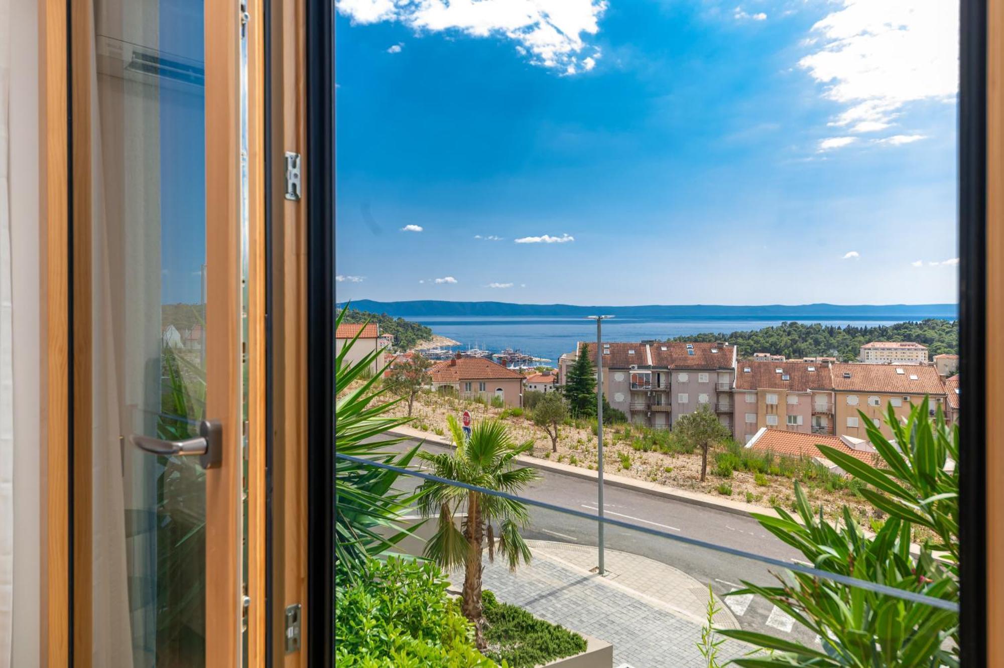 Luxury Adria Sea City & Mountain View Apartment Макарска Экстерьер фото